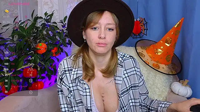 evashiny  online show from October 30, 2025, 4:22 am