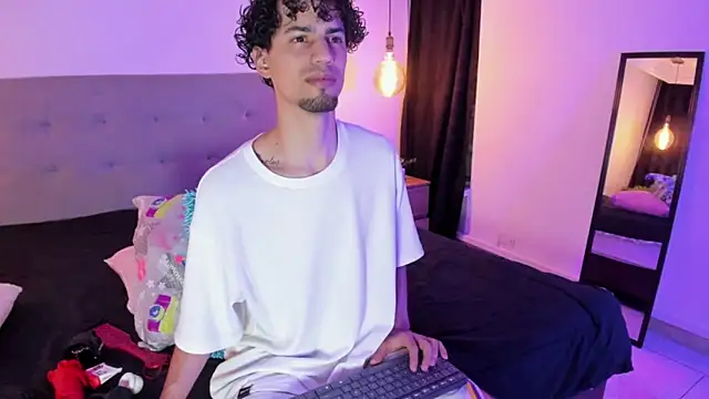 Chris Angel  online show from April 29, 2026, 4:16 am