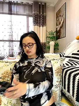 Snapshot of wen521 chatting on October 21, 2025, 1:16 am wen521 online show from October 21, 2025, 1:16 am