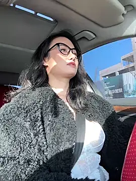 Snapshot of wen521 chatting on December 2, 2025, 1:28 am wen521 online show from December 2, 2025, 1:28 am