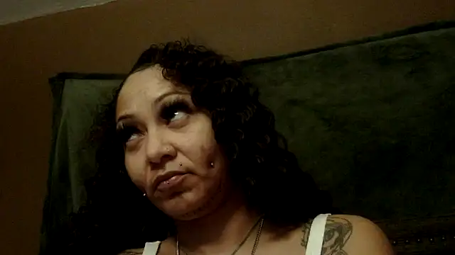 Flossee online show from November 29, 2025, 12:16 pm