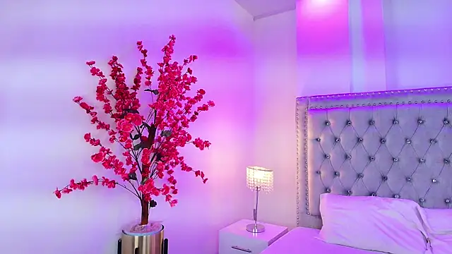 Ahilin luther online show from November 18, 2025, 11:57 am