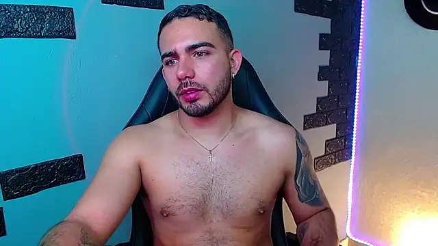 adamhairy online show from June 29, 2026, 7:02 pm