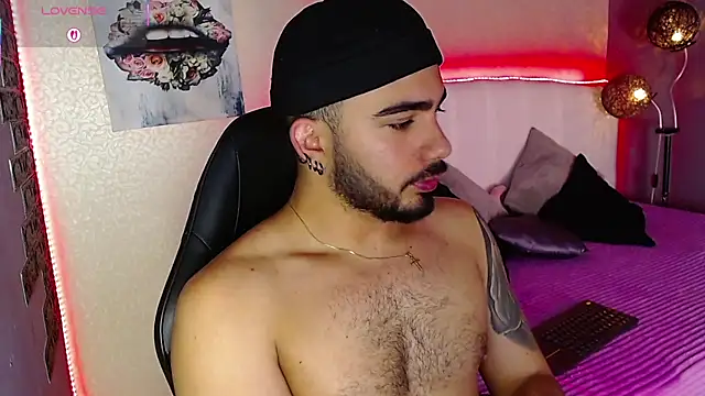adamhairy online show from July 21, 2026, 7:04 pm