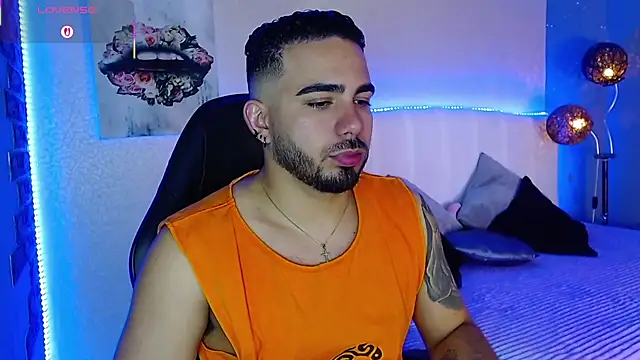 adamhairy online show from July 22, 2026, 7:49 pm