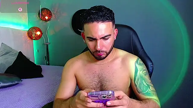 adamhairy online show from July 23, 2026, 7:32 pm