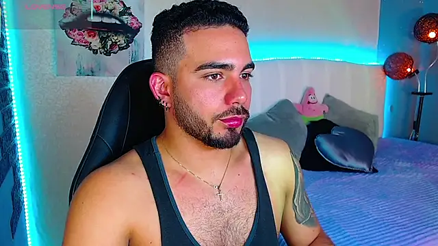 adamhairy online show from July 15, 2026, 7:43 pm