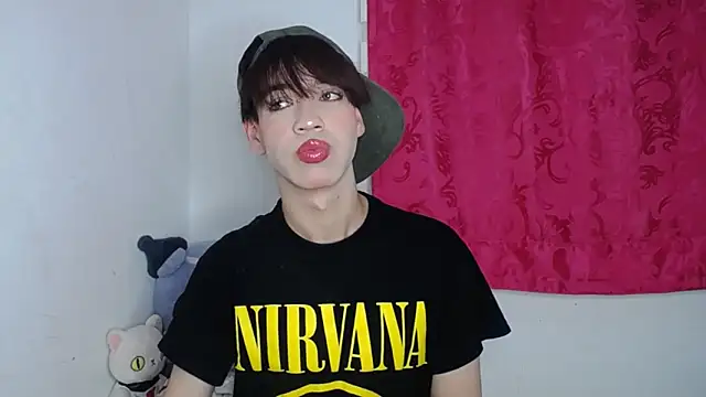 Snapshot of lucky_stricke chatting on November 16, 2025, 5:01 am lucky stricke online show from November 16, 2025, 5:01 am