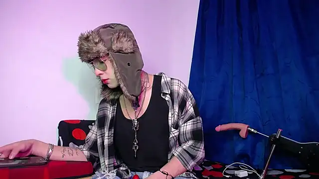 Snapshot of lucky_stricke chatting on March 31, 2026, 3:52 am lucky stricke online show from March 31, 2026, 3:52 am