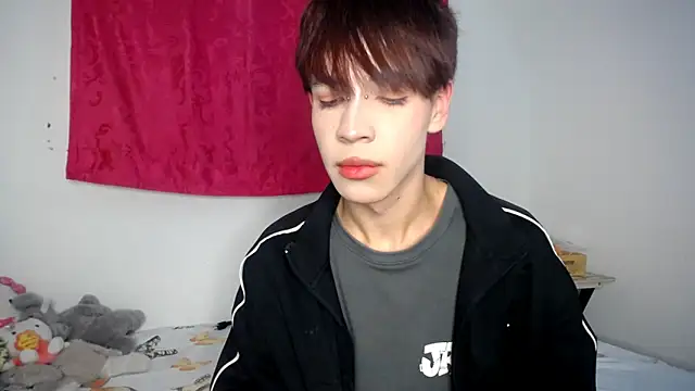 Snapshot of lucky_stricke chatting on November 11, 2025, 3:34 am lucky stricke online show from November 11, 2025, 3:34 am