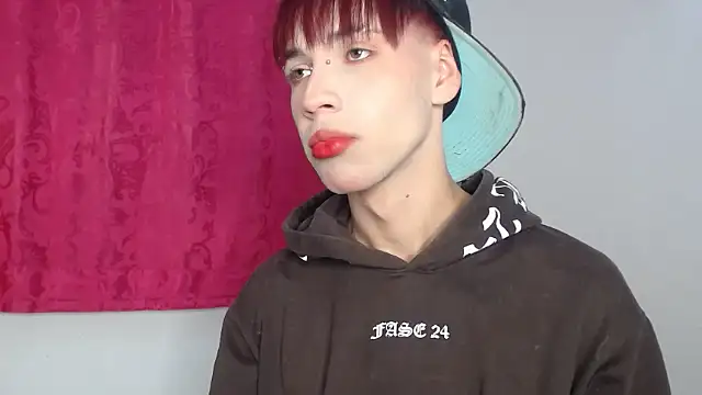 Snapshot of lucky_stricke chatting on November 22, 2025, 4:33 am lucky stricke online show from November 22, 2025, 4:33 am