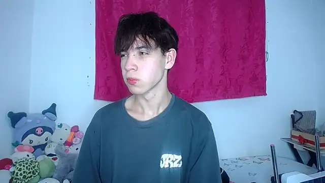 Snapshot of lucky_stricke chatting on November 13, 2025, 4:05 am lucky stricke online show from November 13, 2025, 4:05 am