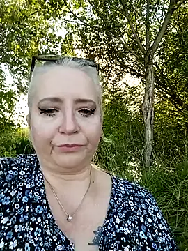 SquirtMilf00 online show from June 21, 2026, 4:02 pm