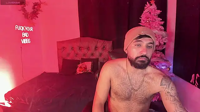 DanteAndVictoria online show from December 3, 2025, 3:07 am