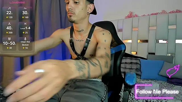 Snapshot of nextboywell1 chatting on March 3, 2026, 3:35 am nextboywell1 online show from March 3, 2026, 3:35 am