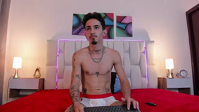 nextboywell1 online show from May 15, 2026, 3:37 am