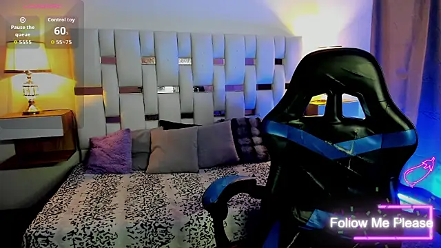 Snapshot of nextboywell1 chatting on March 13, 2026, 3:11 am nextboywell1 online show from March 13, 2026, 3:11 am