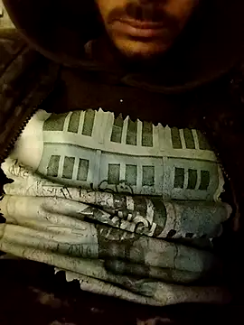 Snapshot of ParousFlow chatting on October 19, 2025, 1:52 am ParousFlow online show from October 19, 2025, 1:52 am