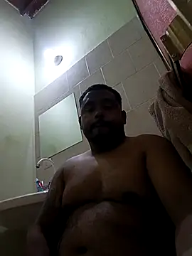 Culero33xxx online show from October 28, 2025, 4:24 am