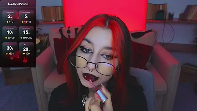 Snapshot of Mistress__Marcelline chatting on November 5, 2025, 10:18 am Mistress Marcelline online show from November 5, 2025, 10:18 am