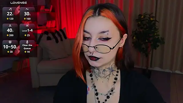 Snapshot of Mistress__Marcelline chatting on June 15, 2026, 1:39 am Mistress Marcelline online show from June 15, 2026, 1:39 am