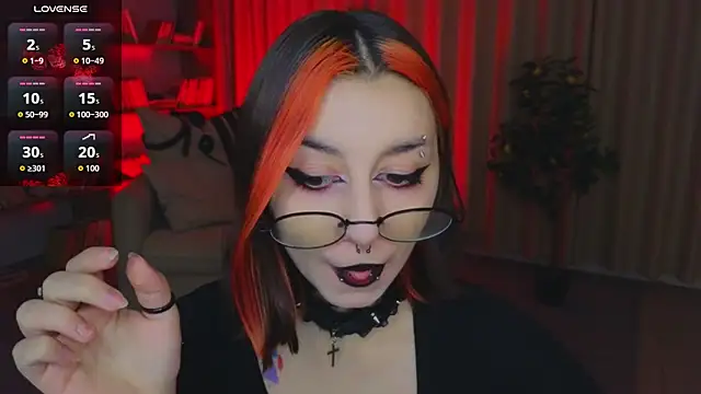 Snapshot of Mistress__Marcelline chatting on June 11, 2026, 2:53 am Mistress Marcelline online show from June 11, 2026, 2:53 am