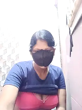 Snapshot of varnika chatting on October 10, 2025, 4:46 am varnika online show from October 10, 2025, 4:46 am