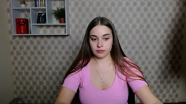  MillaDellf  online show from November 15, 2025, 3:05 pm