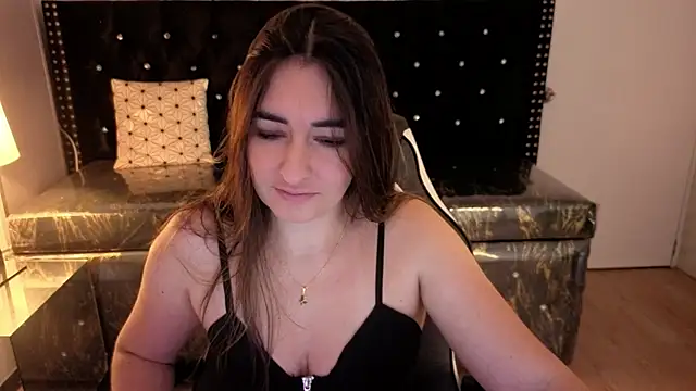 Snapshot of Soffi_betacur_b chatting on September 14, 2025, 12:49 pm Soffi betacur b online show from September 14, 2025, 12:49 pm