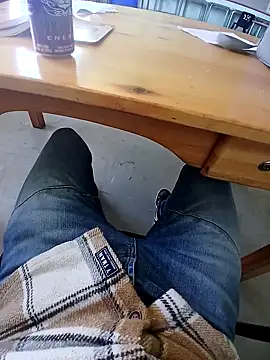 OsbertMikes online show from September 30, 2025, 7:36 am