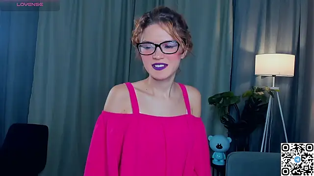 Snapshot of EdlinGathright chatting on November 25, 2025, 4:13 am EdlinGathright online show from November 25, 2025, 4:13 am