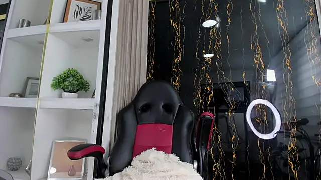 Snapshot of AnastasiaBelov chatting on February 16, 2026, 1:10 pm AnastasiaBelov online show from February 16, 2026, 1:10 pm