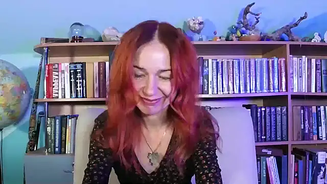 Snapshot of Foxilady357 chatting on November 5, 2025, 3:37 pm Foxilady357 online show from November 5, 2025, 3:37 pm