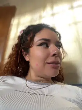 Snapshot of haally-mll chatting on May 14, 2026, 6:16 pm haally-mll online show from May 14, 2026, 6:16 pm