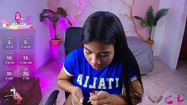 Snapshot of sharlottxl chatting on November 11, 2025, 12:49 am sharlottxl online show from November 11, 2025, 12:49 am