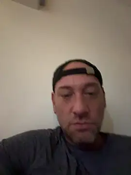 EUxCouple online show from November 13, 2025, 8:24 pm