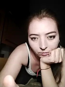 Viktoriia27 online show from May 6, 2026, 6:12 pm