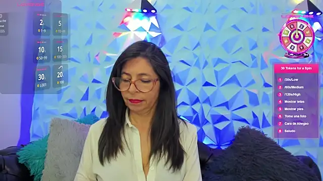 SabinaDeluxe cg online show from January 12, 2026, 1:51 pm