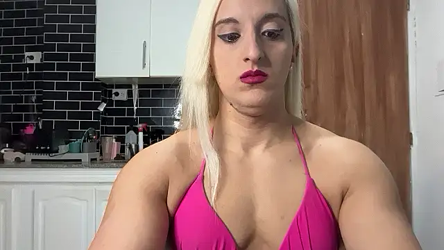 Snapshot of MUSCLEANGEL1 chatting on June 3, 2026, 1:23 pm MUSCLEANGEL1 online show from June 3, 2026, 1:23 pm