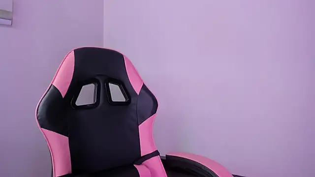 Arianna Jannes online show from March 24, 2026, 3:56 pm