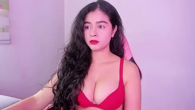 Snapshot of Arianna_Jannes chatting on June 6, 2026, 7:41 pm Arianna Jannes online show from June 6, 2026, 7:41 pm