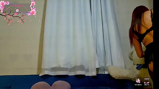 TayllorSweet  online show from February 9, 2026, 11:14 pm