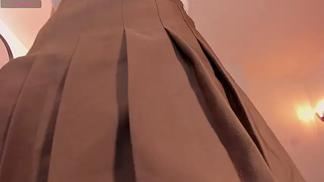 Snapshot of AmbarJames_ chatting on March 13, 2026, 12:10 pm AmbarJames online show from March 13, 2026, 12:10 pm