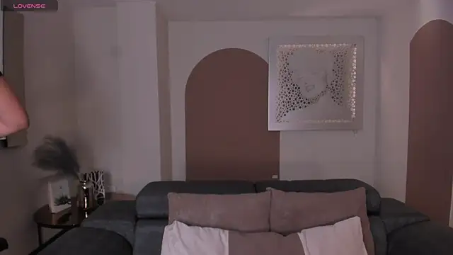 AmbarJames  online show from July 22, 2026, 11:23 am