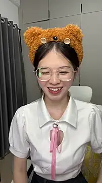 Snapshot of Qianqian-888 chatting on December 1, 2025, 1:01 pm Qianqian-888 online show from December 1, 2025, 1:01 pm