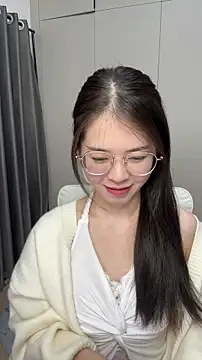 Snapshot of Qianqian-888 chatting on November 28, 2025, 12:44 am Qianqian-888 online show from November 28, 2025, 12:44 am