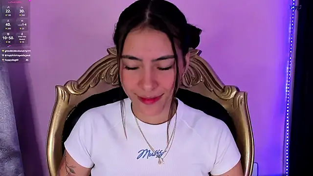 Snapshot of ValkaGrecco chatting on October 26, 2025, 2:56 am ValkaGrecco online show from October 26, 2025, 2:56 am