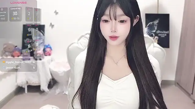 Snapshot of -EEBABY chatting on December 1, 2025, 9:04 pm -EEBABY online show from December 1, 2025, 9:04 pm