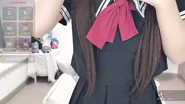 Snapshot of -EEBABY chatting on November 23, 2025, 1:04 am -EEBABY online show from November 23, 2025, 1:04 am