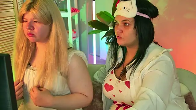 MaryHarrys online show from October 9, 2025, 8:42 pm